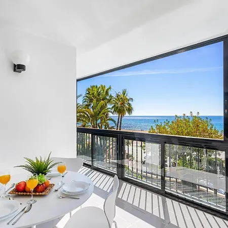 Apartment Colon - Plusholidays *
